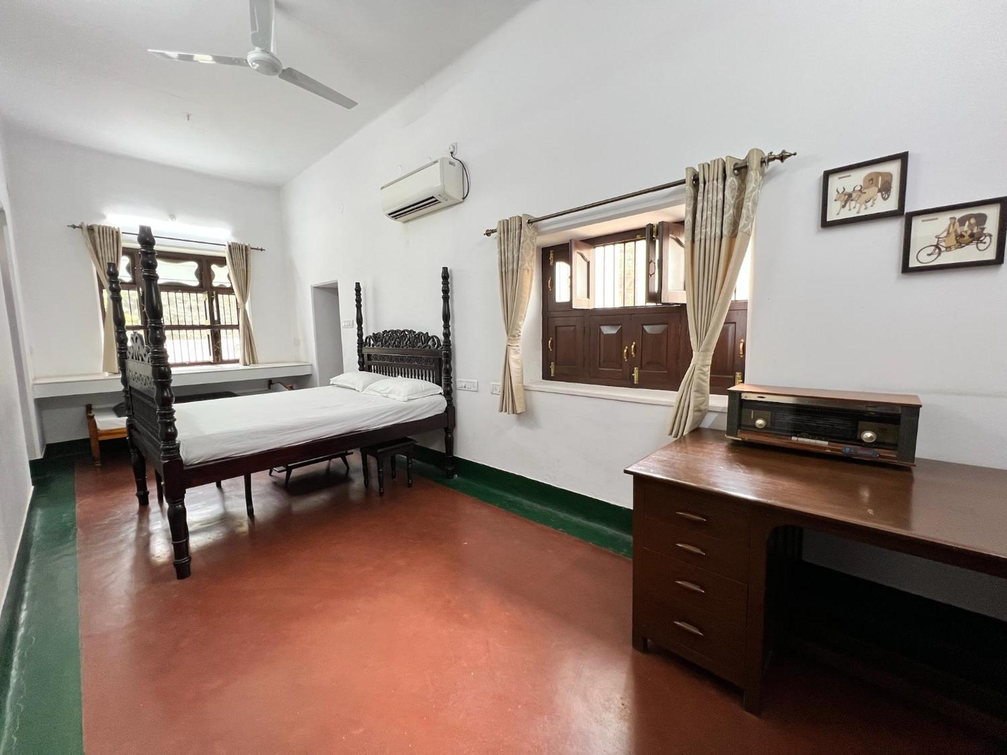 Laxmi Nivas 1949 Bed and Breakfast Secundurabad Exteriör bild